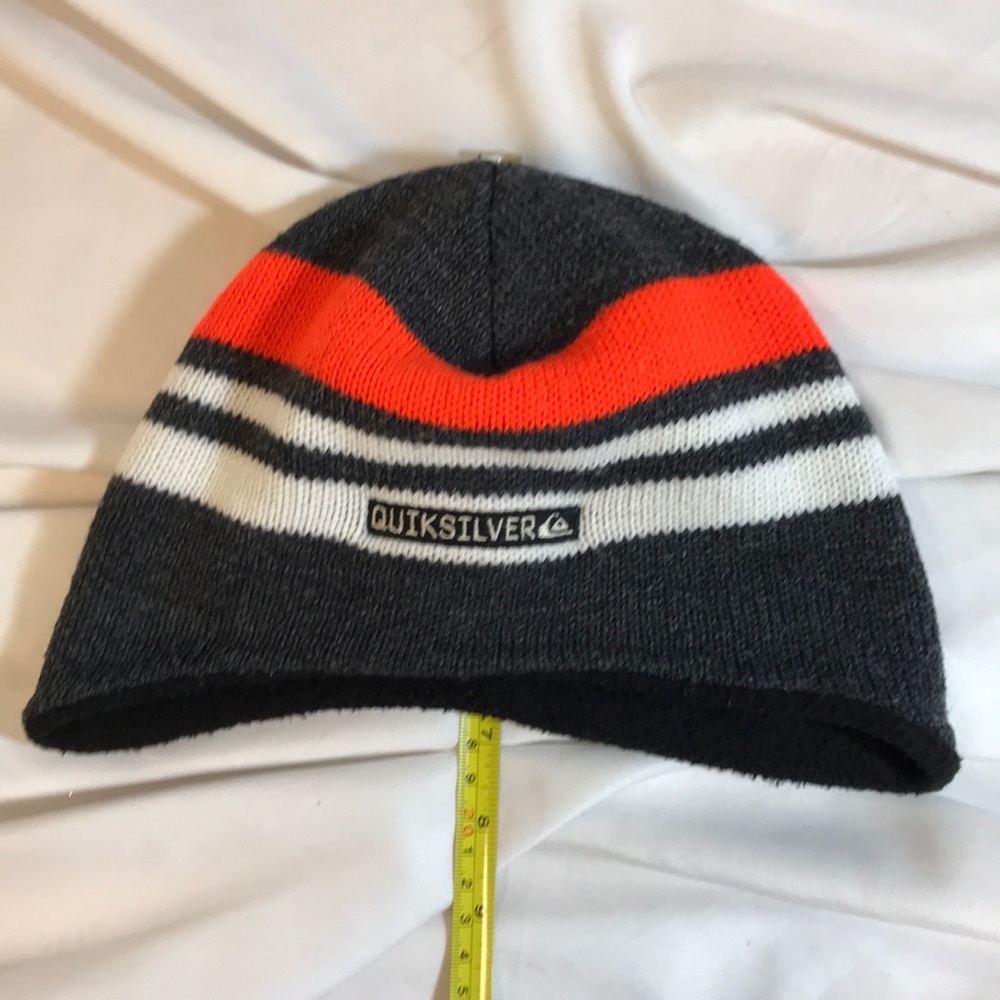 Quicksilver Knit Youth Beanie Fleece Lined - Picture 6 of 6